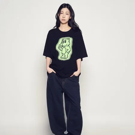 [ADLV] Ac Bear Neon Short Sleeve T-Shirt Black